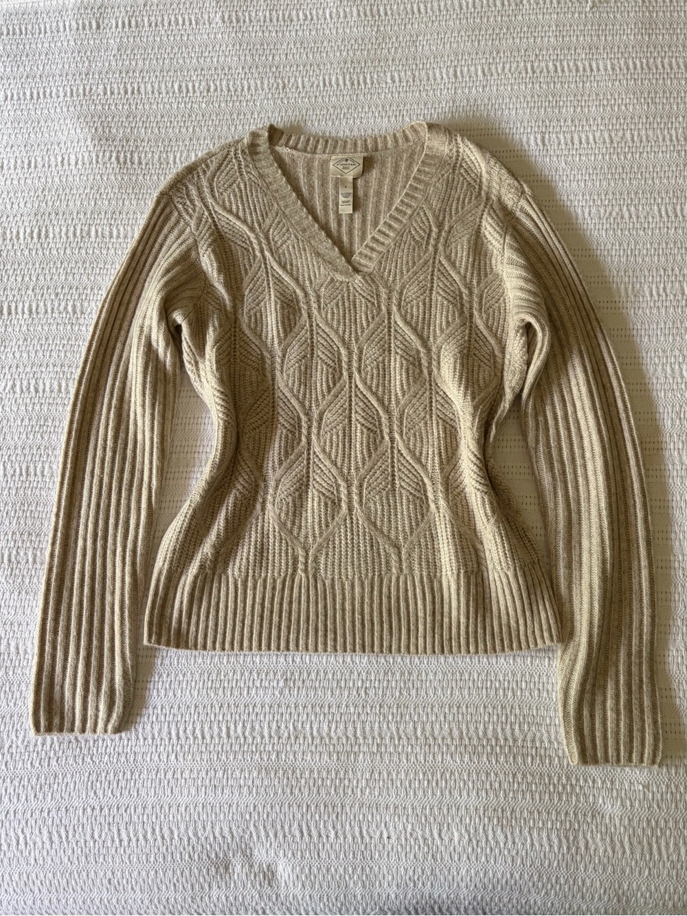 St. John's Bay Beige Cable-Knit V-Neck Sweater - size Small